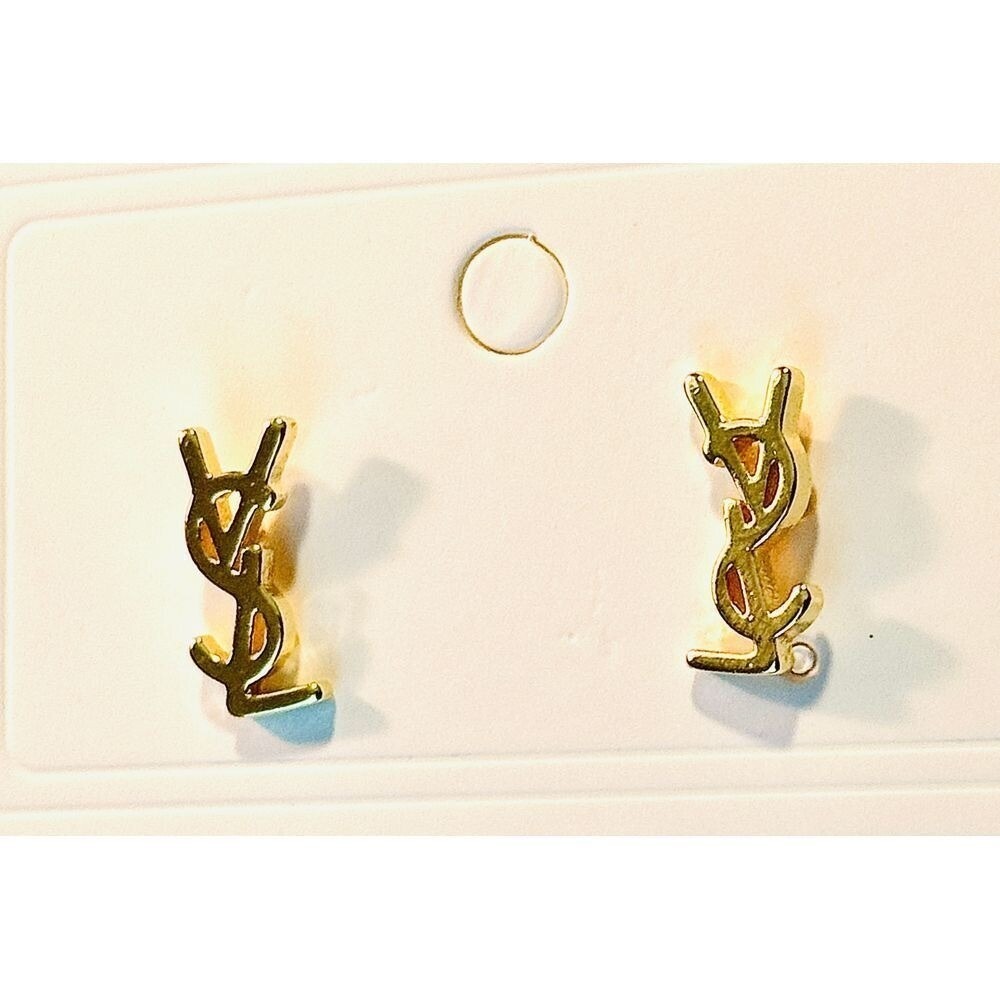 Designer Stud Earrings Gold Tone Jewelry - Picture 5 of 7